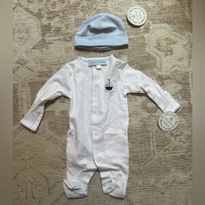 Feltman Brothers Onesie + Hat (Preemie/Newborn)
